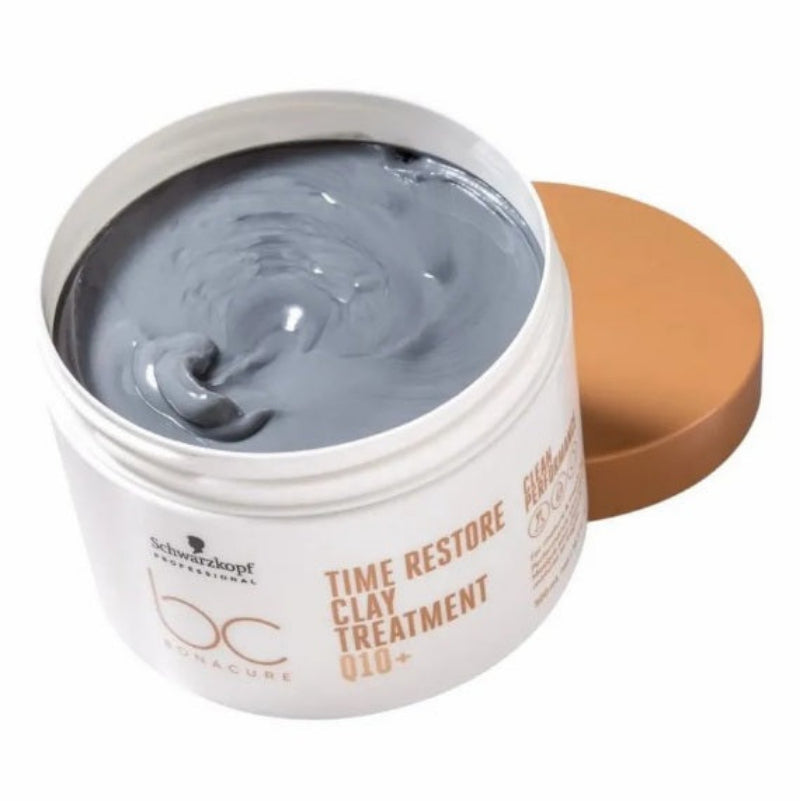 Professional salon-quality restorative hair mask Schwarzkopf BC